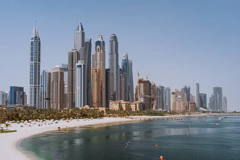 منطقة الخليج التجاري: من نظرة مستقبلية إلى واقع ملموس