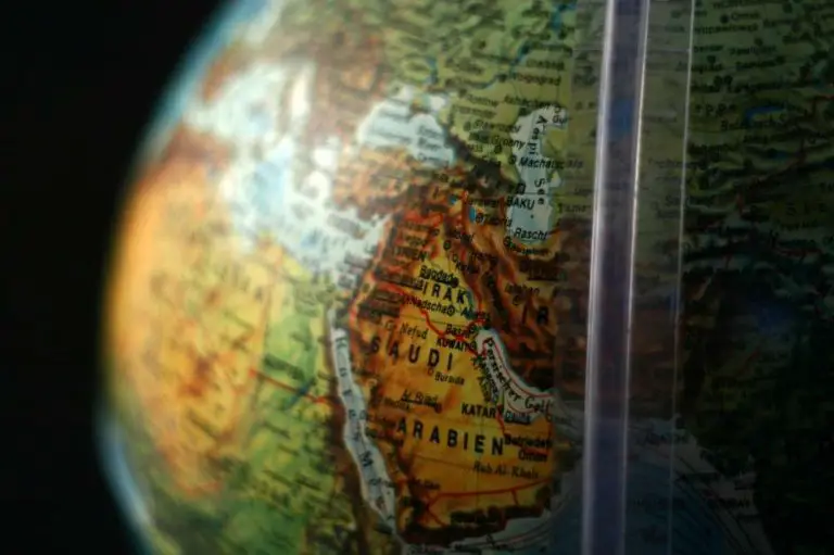 أرامكو السعودية: تعرف على أكبر شركة بترول في العالم